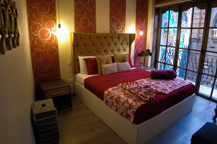 Room 3 of 62
