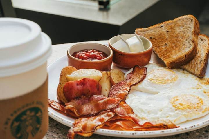 Breakfast meal
