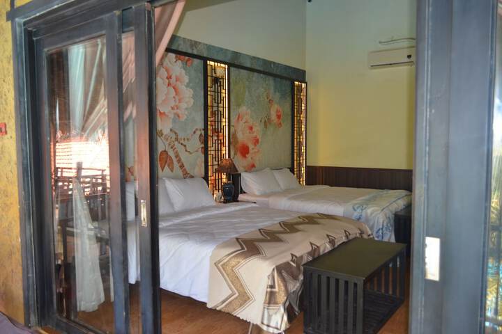 Room 45 of 146