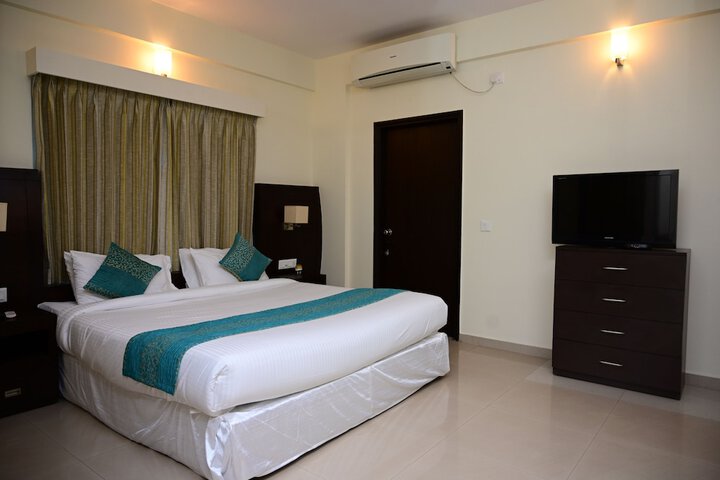 Room 15 of 31