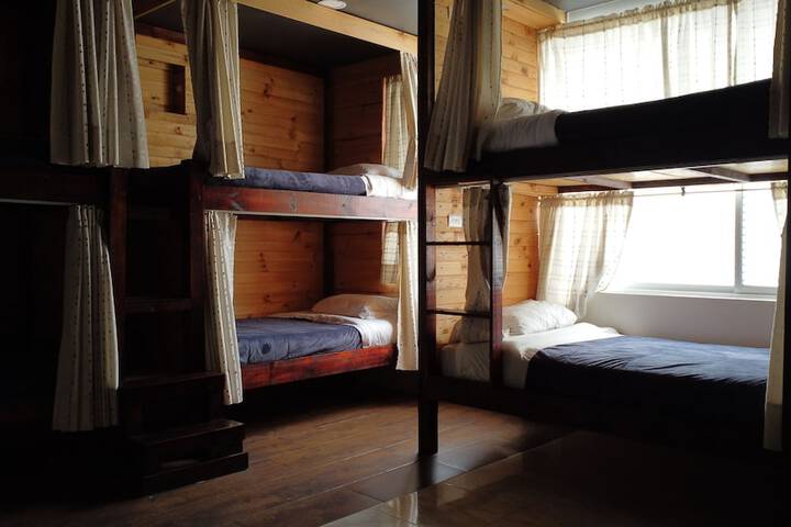 Room 5 of 58