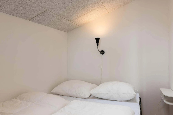 Room 3 of 15
