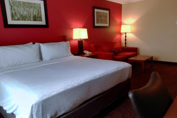 Standard Room, King or Two Doubles (3 of 3)