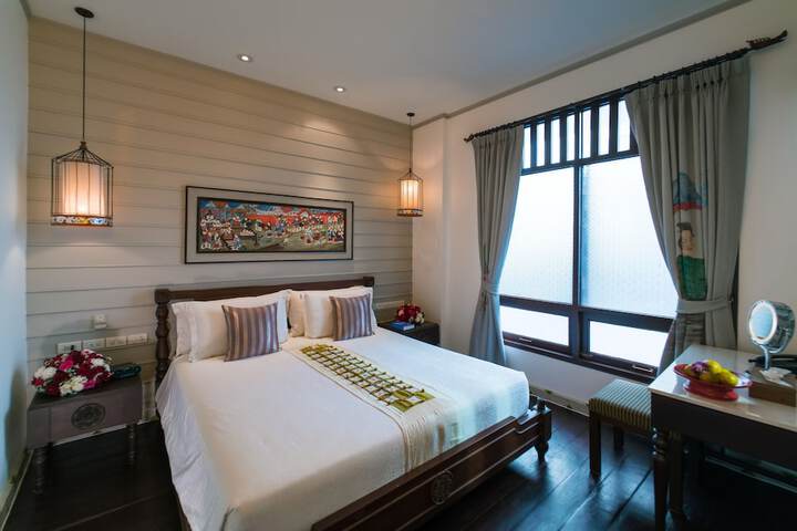 Room 13 of 62