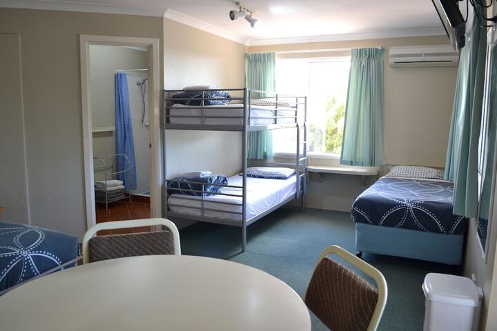 Room 18 of 65