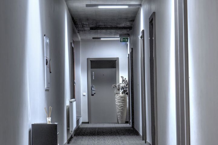 Ballroom/Hall 77 of 93