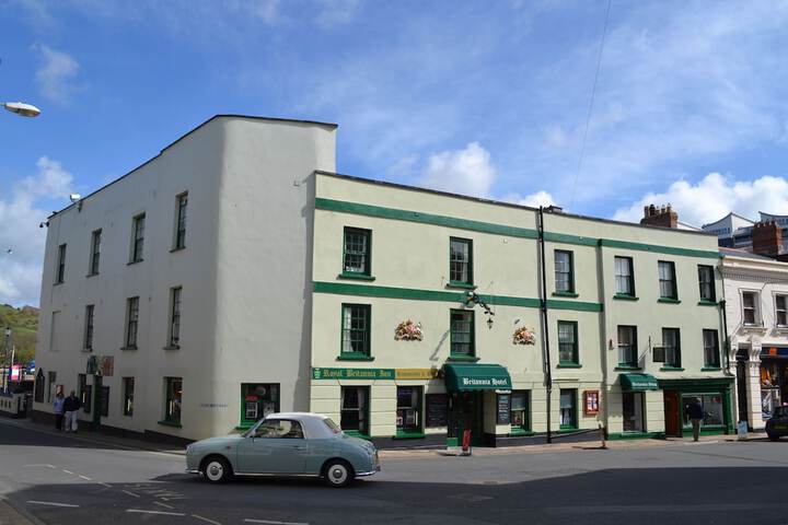 Hotel Exterior