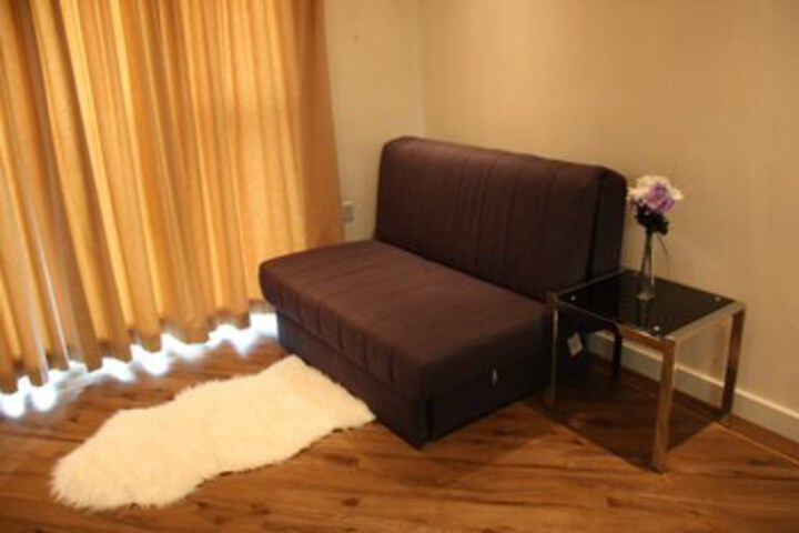 Room 21 of 25