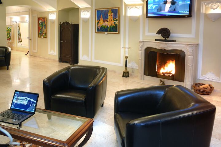 Hotel Interior 3 of 95