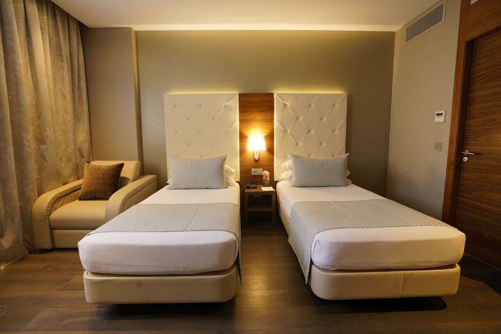 Room 8 of 55