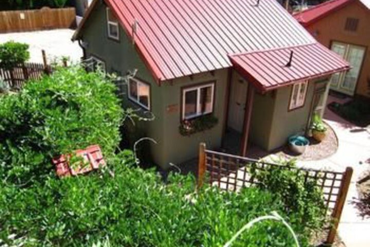 Room 7 of 37