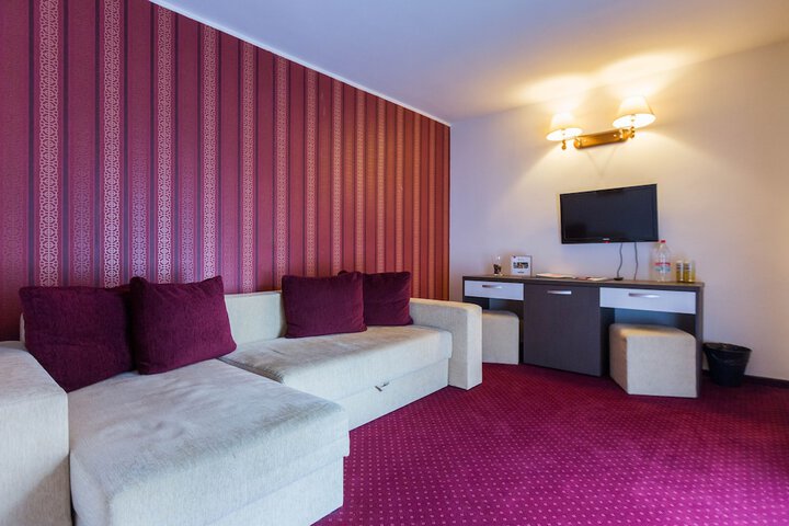 Room 17 of 70