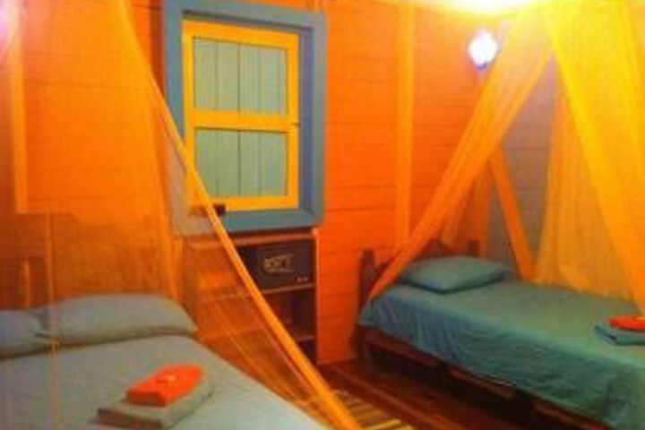 Room 7 of 14
