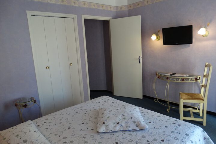 Room 22 of 70