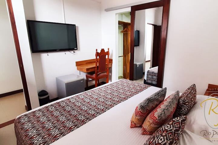 Room 8 of 46