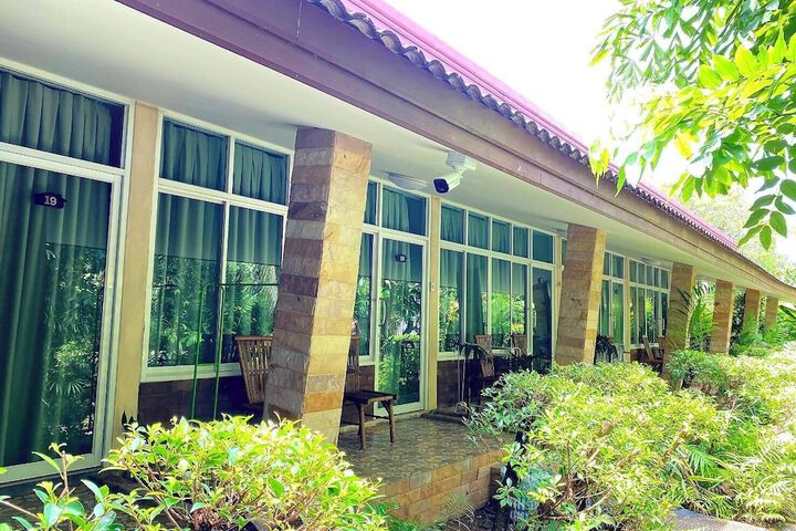 Hotel 67 of 68
