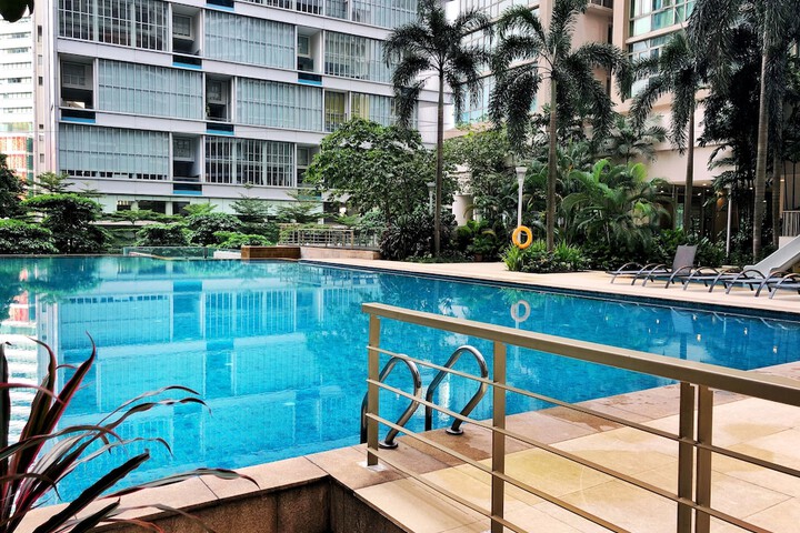 Pool 31 of 53