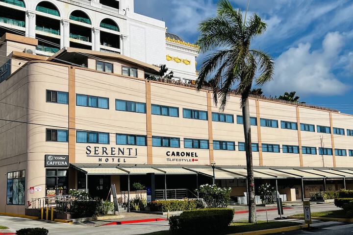 Image of Serenti Hotel
