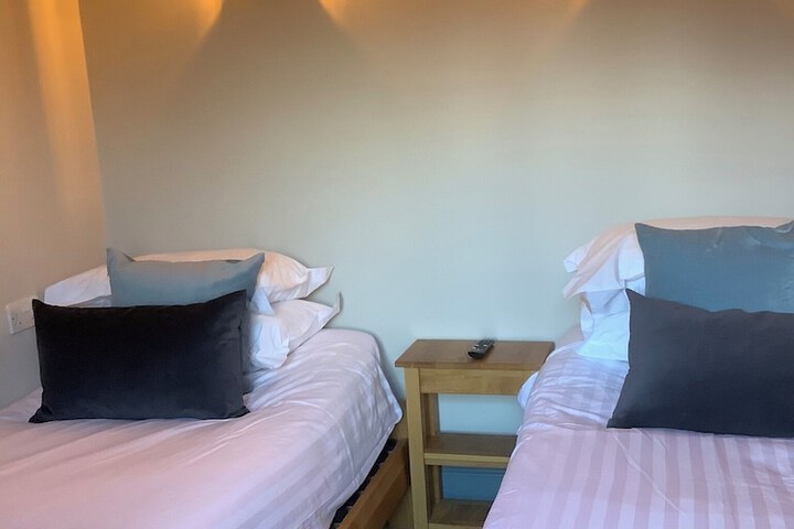 Room 18 of 48