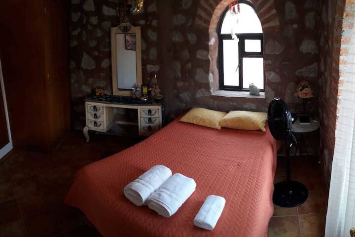 Room 9 of 45
