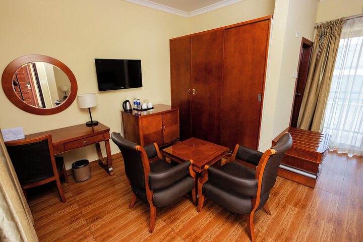 Room 14 of 51