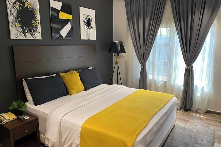 Room 3 of 57