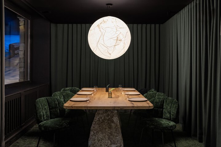 Dining 185 of 193