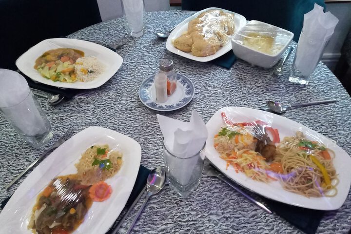Dining 19 of 27