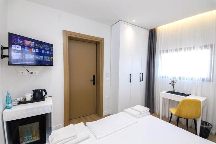 Room 10 of 59