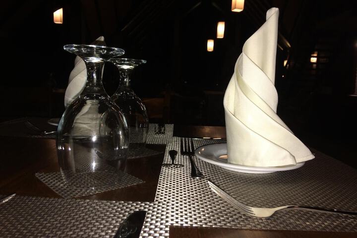 Dining 28 of 45