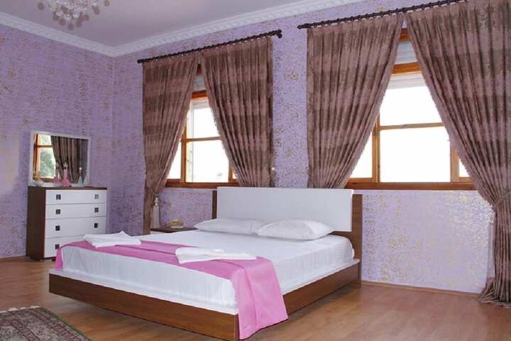Room 15 of 27