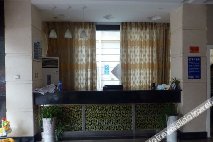 Hotel Interior 5 of 17