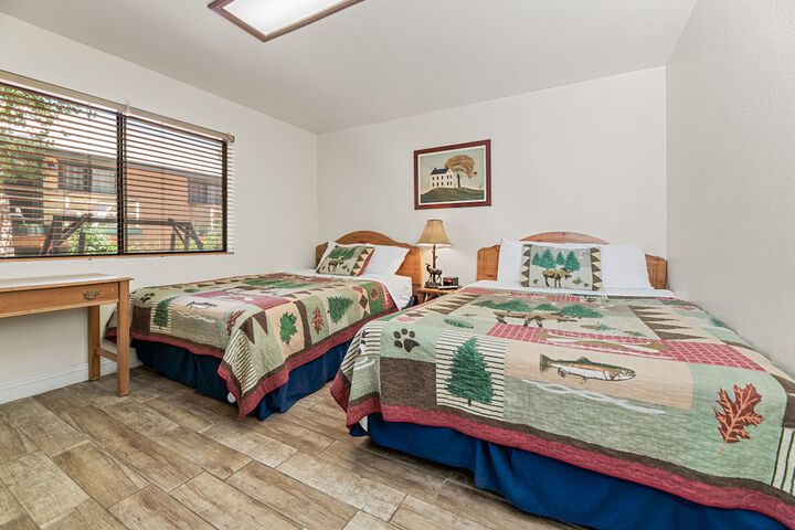 Standard 2 Queen Beds Garden View Balcony (28 of 86)