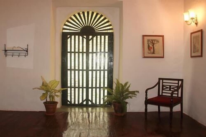Hotel 4 of 63