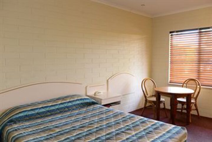 Room 19 of 30