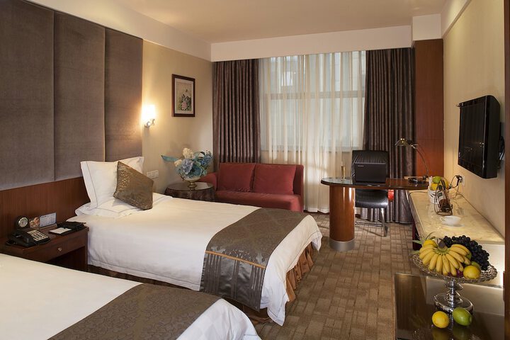Room 5 of 21