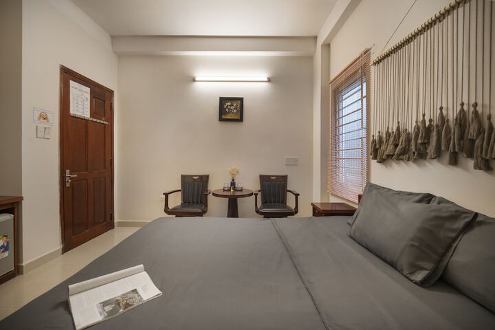 Room 14 of 22