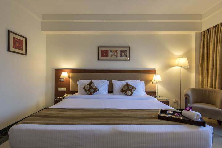 Room 26 of 87