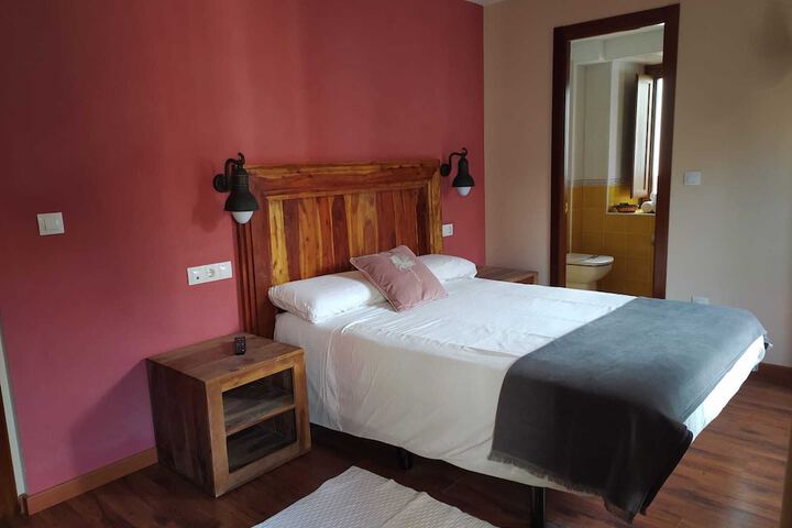 Room 8 of 95