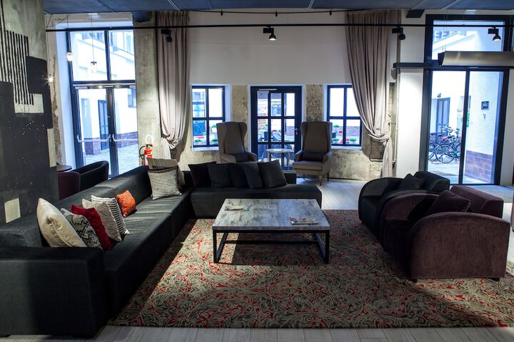 Guest Lobby