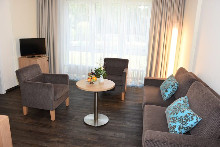 Room 28 of 64