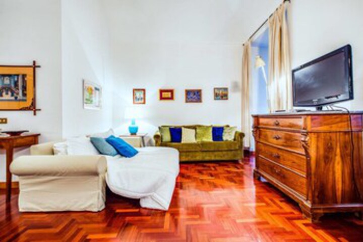 Room 20 of 25