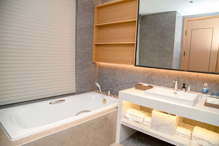 Room 15 of 75