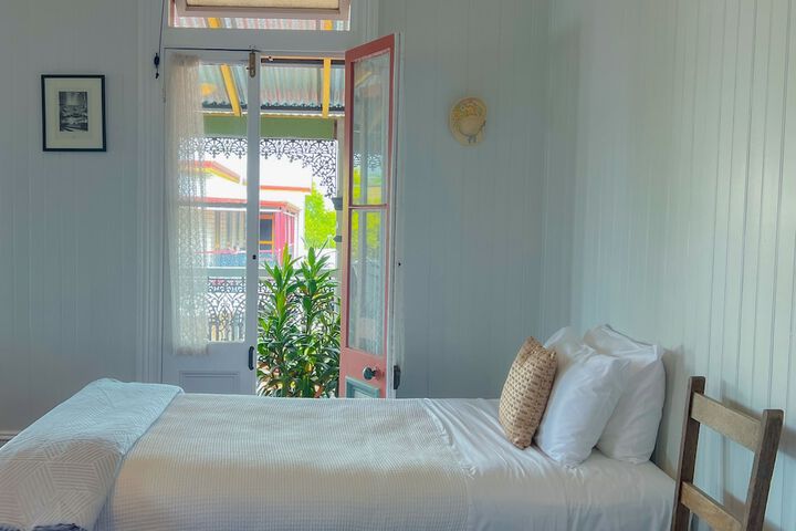 Room 17 of 29