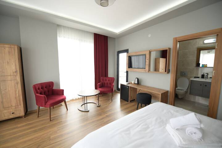 Room 14 of 34