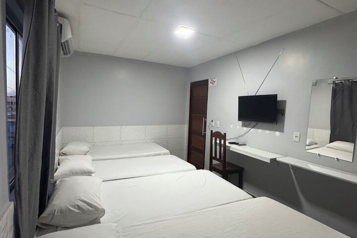 Room 42 of 60