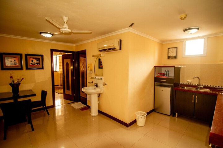 Room 14 of 54
