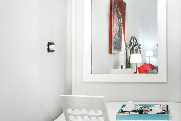 Room 14 of 30