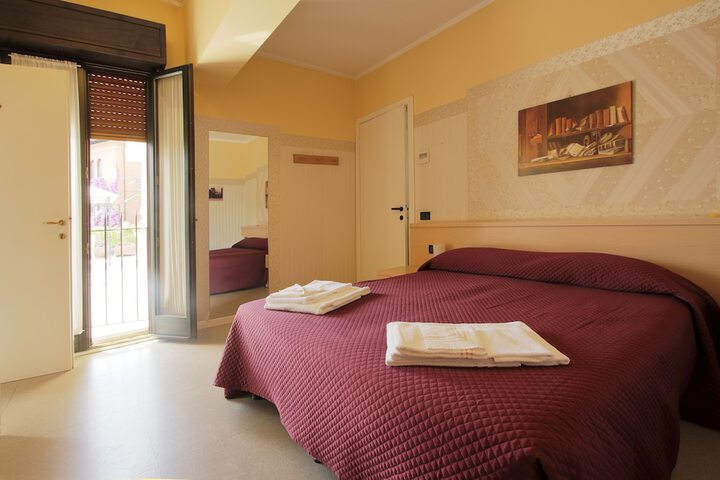 Room 6 of 41