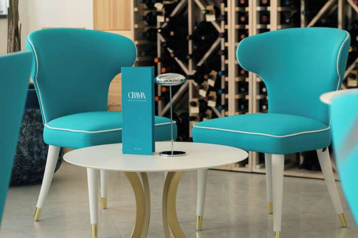 Lounge 140 of 159